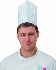 Шеф повар ресторана "Cinema" -  Челебаев Николай. 